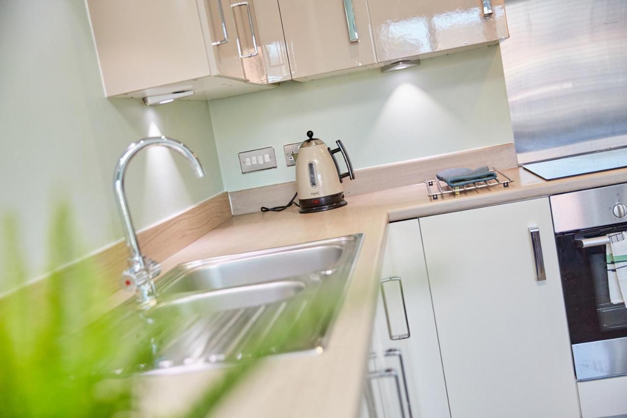 Cosy,Modern And Relaxing 3 Bedroom House With Parking Mánchester Exterior foto